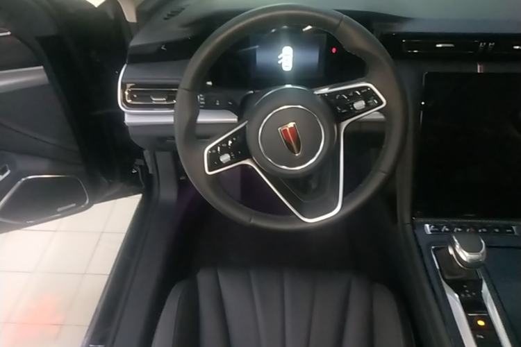 Used Hongqi H5 2024 1.5T DCT Smart Connect Flagship Edition Steering Wheel