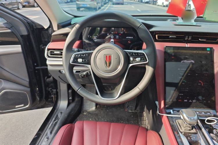 Used Hongqi H5 2024 2.0T Automatic Smart Connect Flagship Edition Steering Wheel