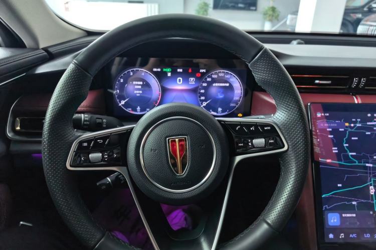 Used Hongqi H5 2024 2.0T Automatic Smart Connect Flagship Edition Steering Wheel