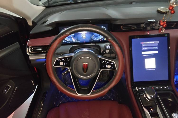 Used Hongqi H5 2024 2.0T Automatic Smart Connect Flagship Edition Steering Wheel