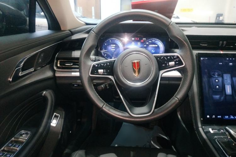 Used Hongqi H5 2024 2.0T Automatic Smart Connect Flagship Edition Steering Wheel