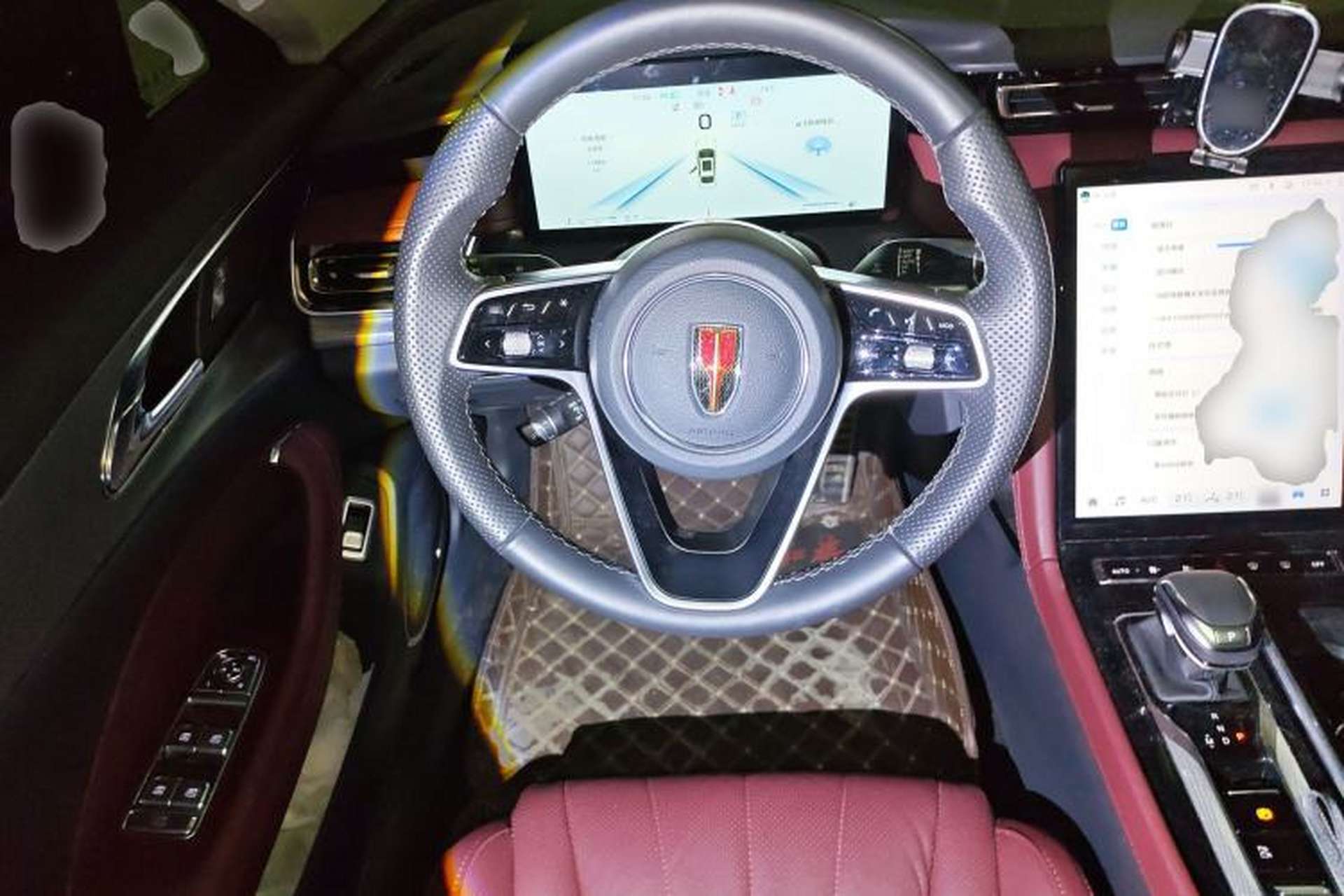 Used Hongqi H5 2024 2.0T Automatic Smart Connect Flagship Edition Steering Wheel