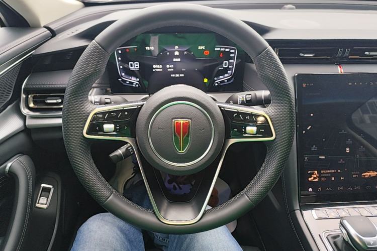 Used Hongqi H5 2024 1.5T DCT Smart Connect Flagship Edition Steering Wheel