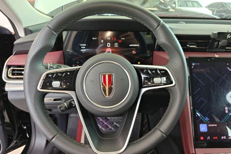 Used Hongqi H5 2024 2.0T Automatic Smart Connect Flagship Edition Steering Wheel