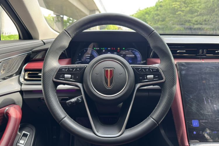 Used Hongqi H5 2024 2.0T Automatic Smart Connect Flagship Edition Steering Wheel