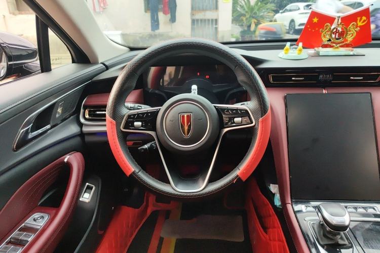 Used Hongqi H5 2024 2.0T Automatic Smart Connect Flagship Edition Steering Wheel