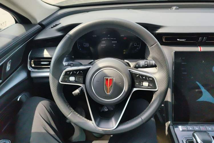 Used Hongqi H5 2024 1.5T DCT Smart Connect Flagship Edition Steering Wheel