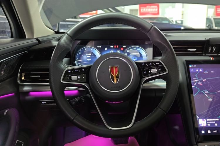 Used Hongqi H5 2024 2.0T Automatic Smart Connect Flagship Edition Steering Wheel