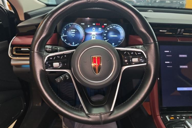 Used Hongqi H5 2024 2.0T Automatic Smart Connect Flagship Edition Steering Wheel
