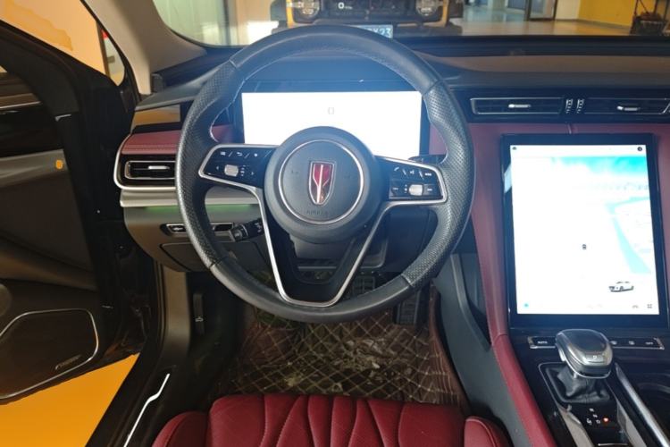 Used Hongqi H5 2024 2.0T Automatic Smart Connect Flagship Edition Steering Wheel