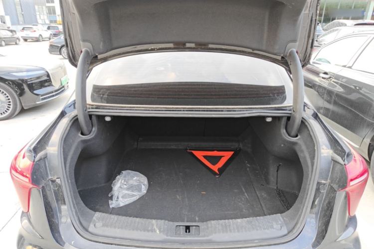 Used Hongqi H5 2024 1.5T DCT Smart Connect Flagship Edition Trunk