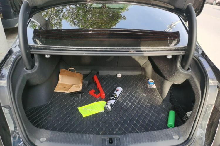 Used Hongqi H5 2024 1.5T DCT Smart Connect Flagship Edition Trunk