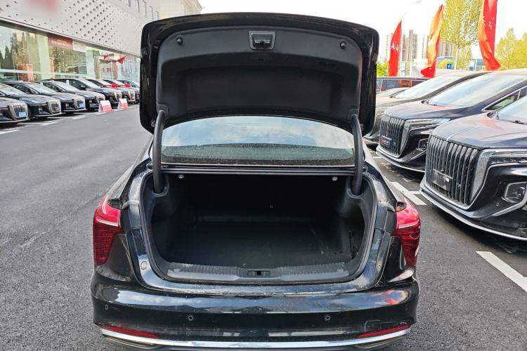 Used Hongqi H5 2024 1.5T DCT Smart Connect Flagship Edition Trunk
