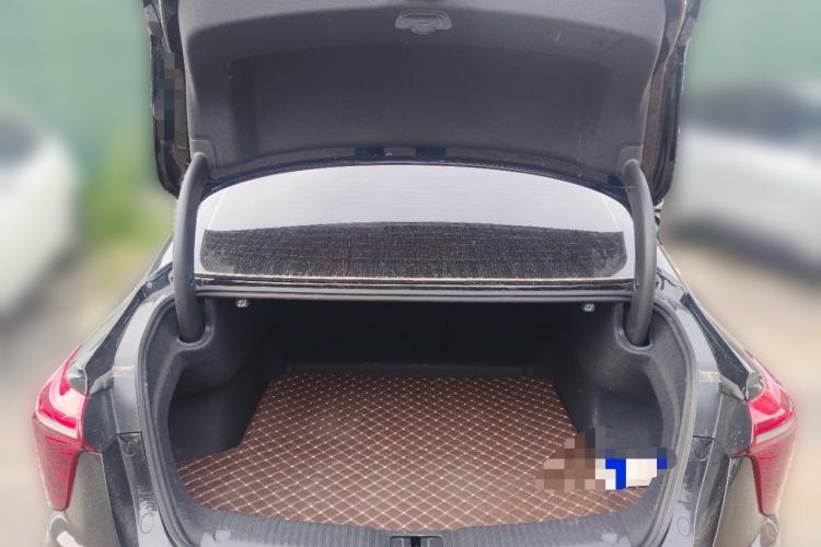 Used Hongqi H5 2024 1.5T DCT Smart Connect Flagship Edition Trunk