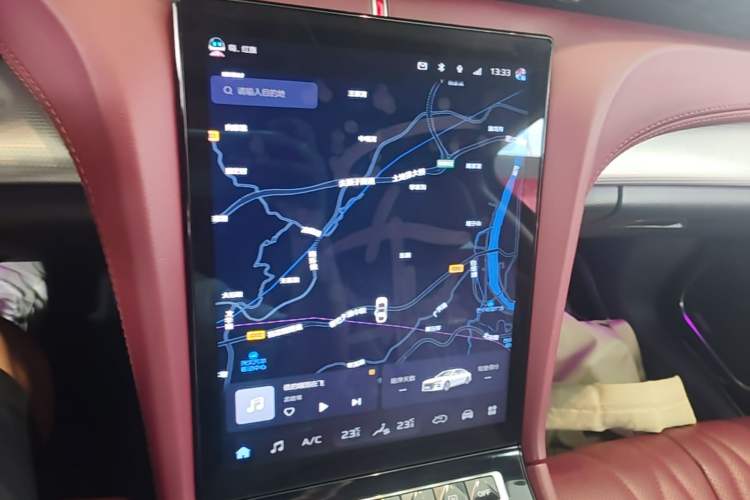 Used Hongqi H5 2024 2.0T Automatic Smart Connect Flagship Edition Audio And AC Panel