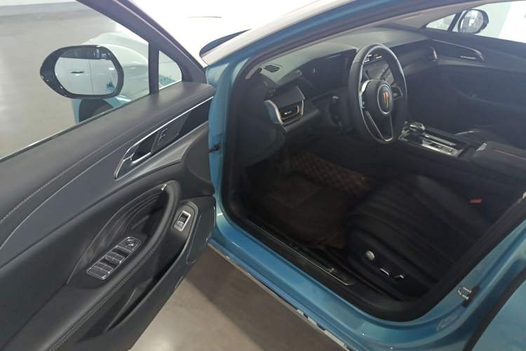 Used Hongqi H5 2024 1.5T HEV Smart Connect Flagship Edition Driver Seat