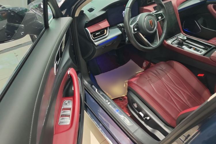 Used Hongqi H5 2024 2.0T Automatic Smart Connect Flagship Edition Driver Seat