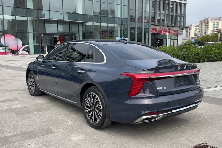 Used Hongqi H5 2024 2.0T Automatic Smart Connect Flagship Edition Exterior 9