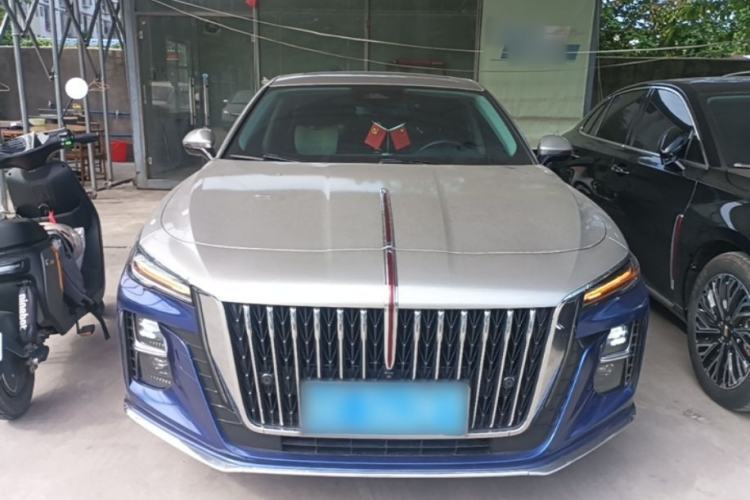Used Hongqi H5 2024 2.0T Automatic Smart Connect Flagship Edition Front