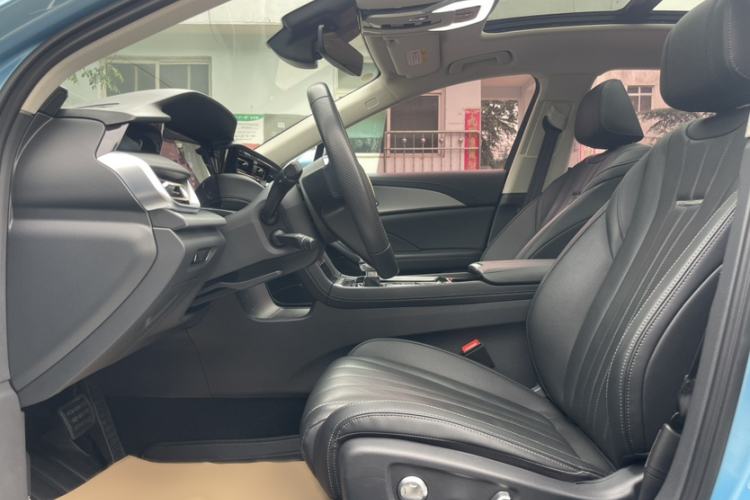 Used Hongqi H5 2024 1.5T HEV Smart Connect Flagship Edition Interior 3