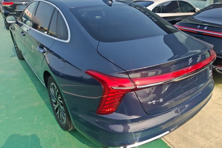 Used Hongqi H5 2024 2.0T Automatic Smart Connect Flagship Edition Rear Left 45 Deg
