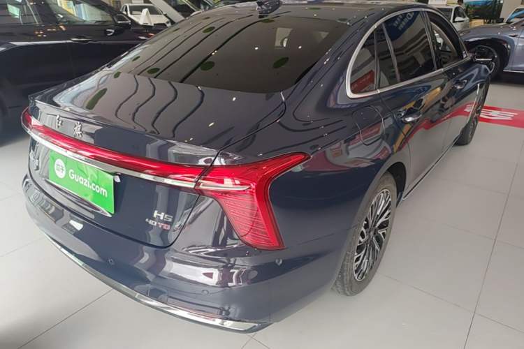 Used Hongqi H5 2024 2.0T Automatic Smart Connect Flagship Edition Rear Right 45 Deg