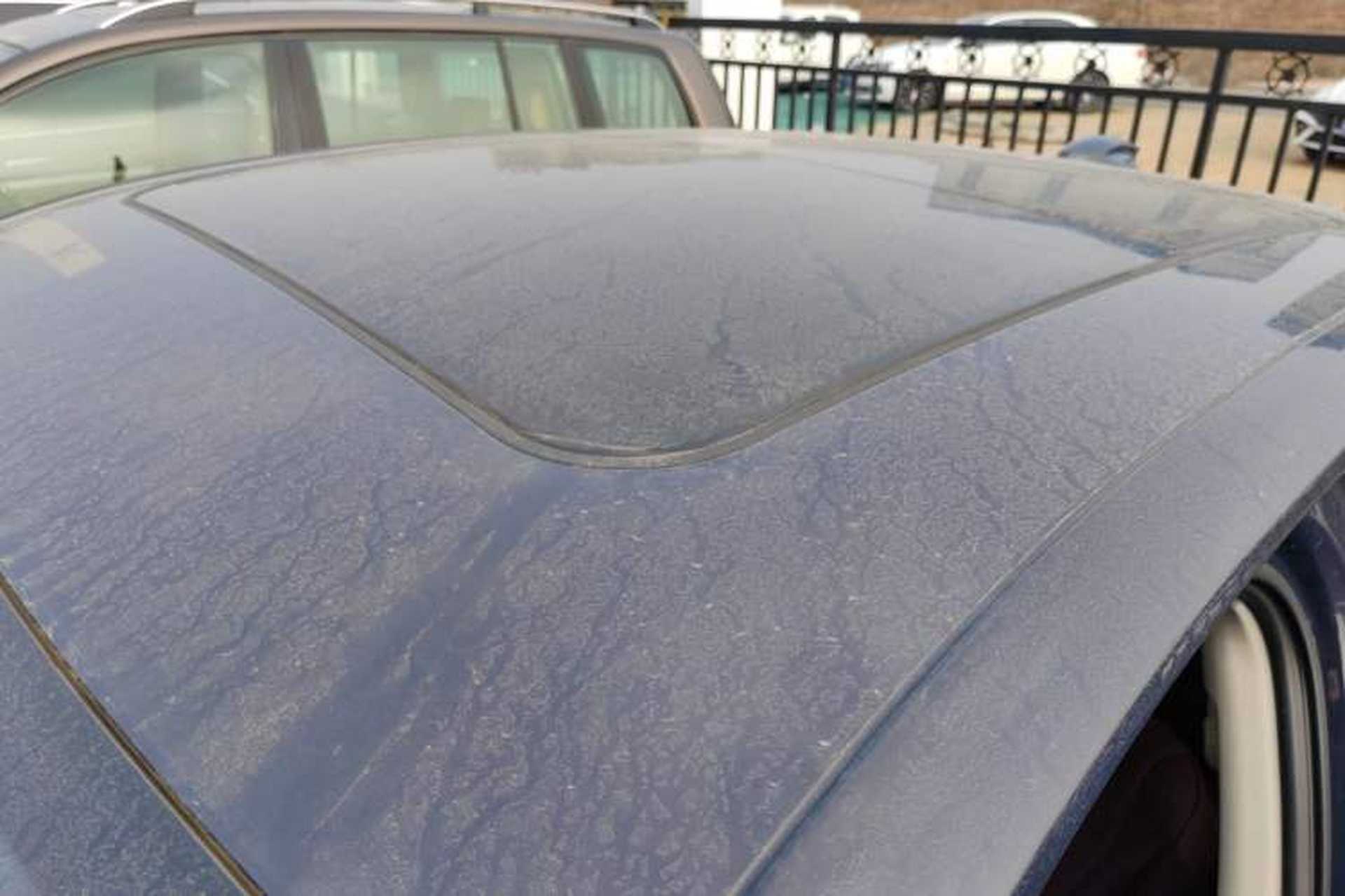 Used Hongqi H5 2024 2.0T Automatic Smart Connect Flagship Edition Roof