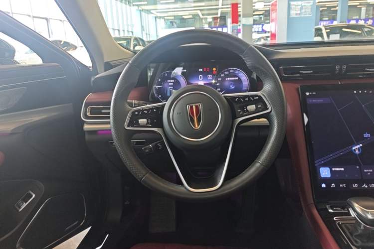 Used Hongqi H5 2024 2.0T Automatic Smart Connect Flagship Edition Steering Wheel