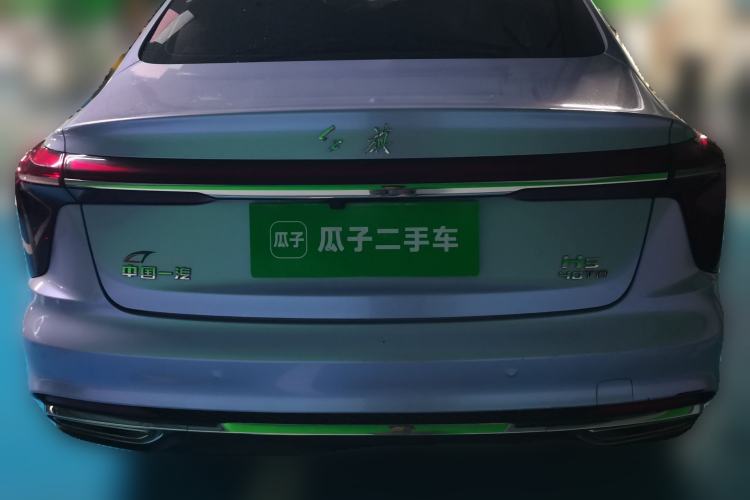 Used Hongqi H5 2024 2.0T Automatic Smart Connect Flagship Edition Rear