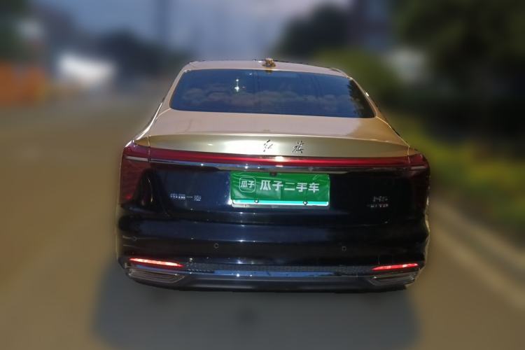 Used Hongqi H5 2024 2.0T Automatic Smart Connect Flagship Edition Rear