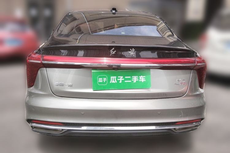 Used Hongqi H5 2024 2.0T Automatic Smart Connect Flagship Edition Rear
