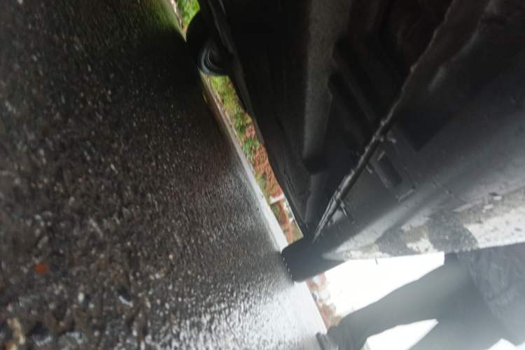Used Hongqi H5 2024 2.0T Automatic Smart Connect Flagship Edition Chassis Front Left