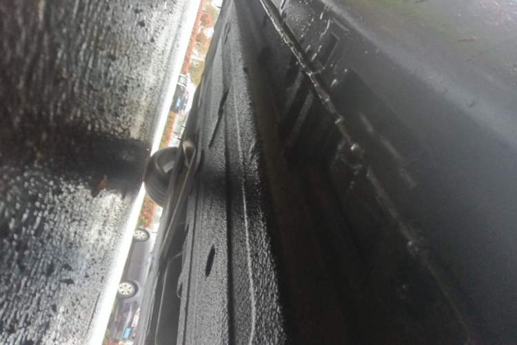 Used Hongqi H5 2024 2.0T Automatic Smart Connect Flagship Edition Chassis Front Right
