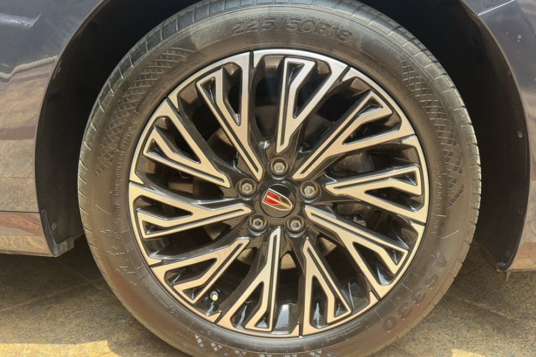 Used Hongqi H5 2024 2.0T Automatic Smart Connect Flagship Edition Exterior 4