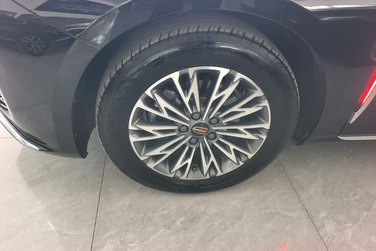 Used Hongqi H5 2024 2.0T Automatic Smart Connect Flagship Edition Exterior 4