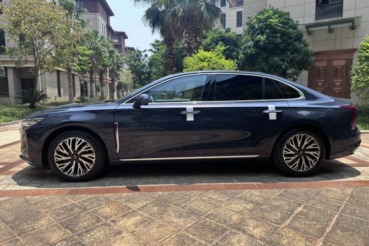 Used Hongqi H5 2024 2.0T Automatic Smart Connect Flagship Edition Exterior 7