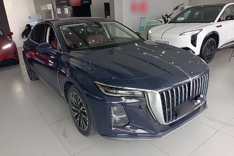 Used Hongqi H5 2024 2.0T Automatic Smart Connect Flagship Edition Front Right 45 Deg