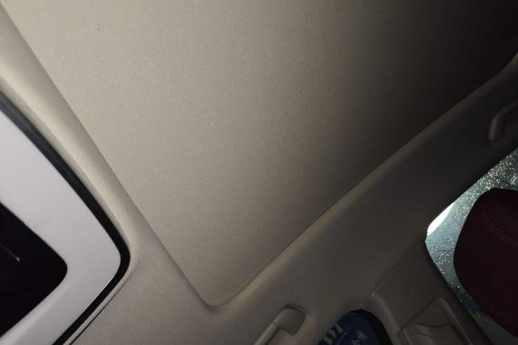 Used Hongqi H5 2024 1.5T HEV Smart Connect Flagship Edition Headliner