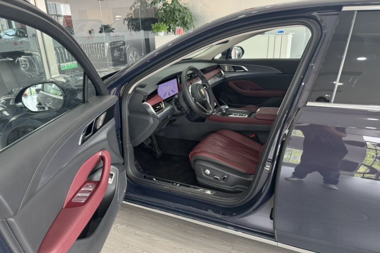 Used Hongqi H5 2024 2.0T Automatic Smart Connect Flagship Edition Interior 1