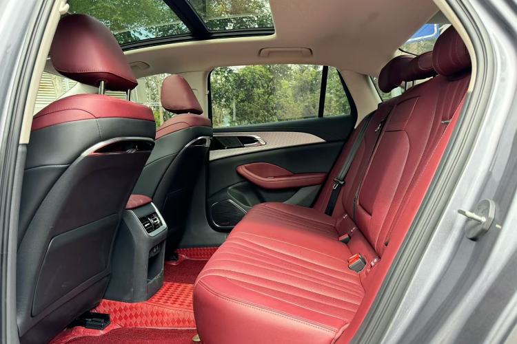 Used Hongqi H5 2024 1.5T DCT Smart Connect Flagship Edition Interior 3