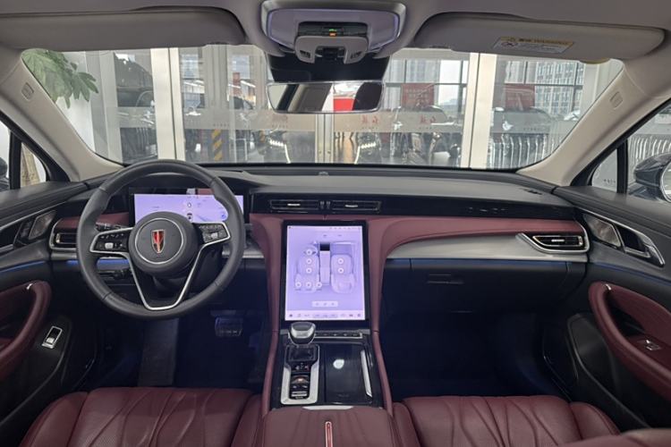 Used Hongqi H5 2024 2.0T Automatic Smart Connect Flagship Edition Interior 4