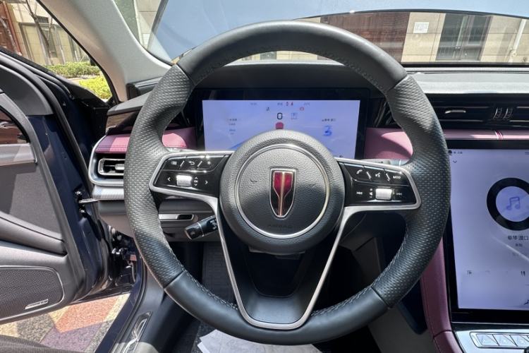Used Hongqi H5 2024 2.0T Automatic Smart Connect Flagship Edition Interior 6