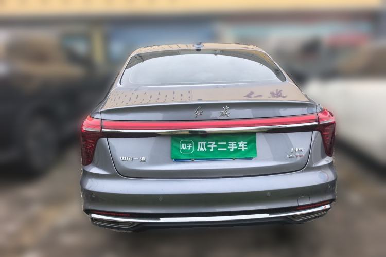 Used Hongqi H5 2024 2.0T Automatic Smart Connect Flagship Edition Rear