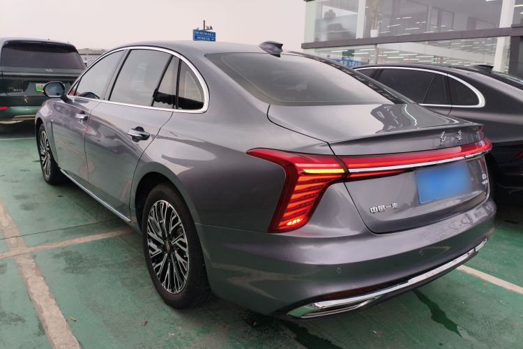 Used Hongqi H5 2024 2.0T Automatic Smart Connect Flagship Edition Rear Left 45 Deg
