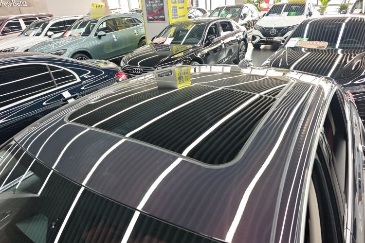 Used Hongqi H5 2024 2.0T Automatic Smart Connect Flagship Edition Roof