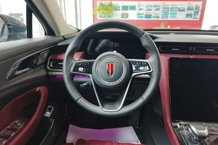 Used Hongqi H5 2024 2.0T Automatic Smart Connect Flagship Edition Steering Wheel