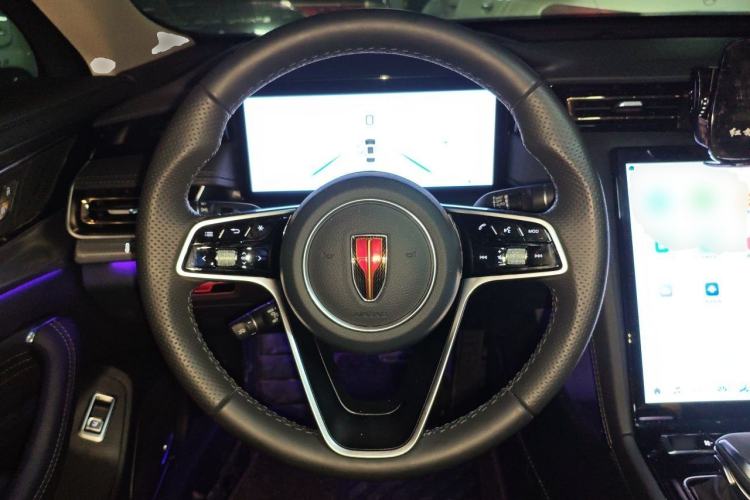 Used Hongqi H5 2024 2.0T Automatic Smart Connect Flagship Edition Steering Wheel