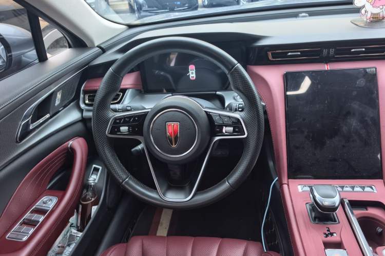 Used Hongqi H5 2024 2.0T Automatic Smart Connect Flagship Edition Steering Wheel