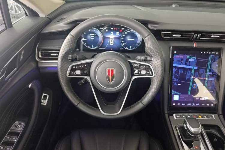 Used Hongqi H5 2024 2.0T Automatic Smart Connect Flagship Edition Steering Wheel