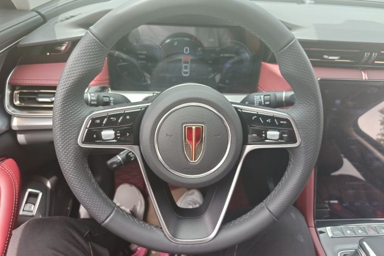 Used Hongqi H5 2024 2.0T Automatic Smart Connect Flagship Edition Steering Wheel